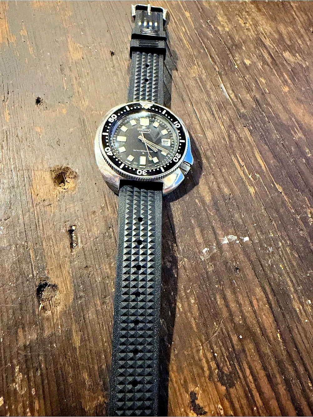 Seiko 6105-8110 Captain Willard Diver Watch Black
